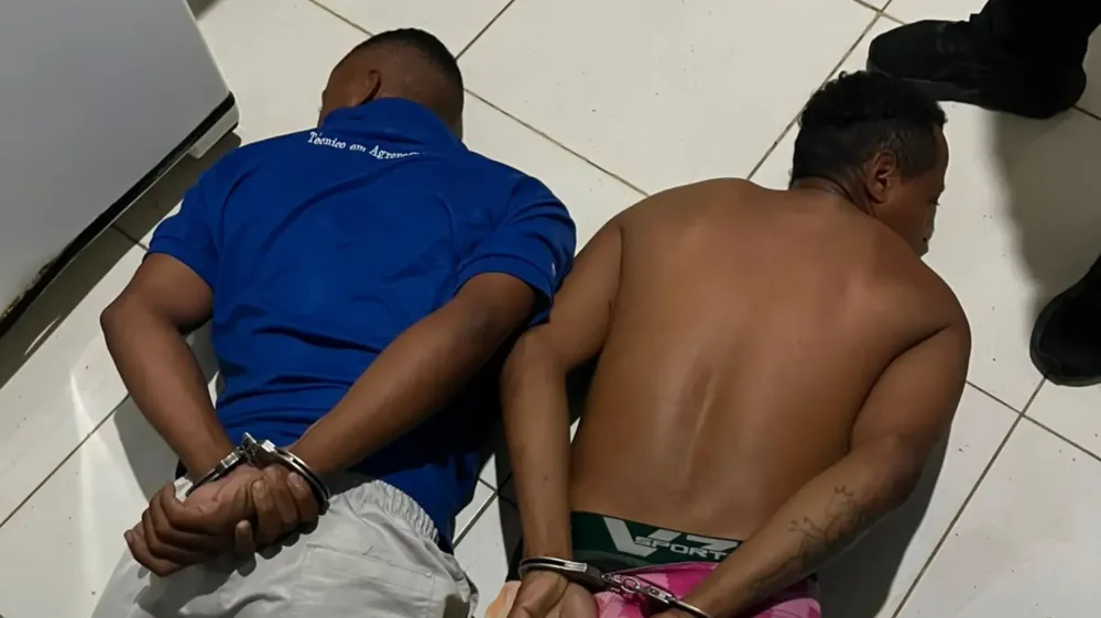 De acordo com a Polícia Civil, dupla estava foragida em zona rural do município. Divulgação | Polícia Civil